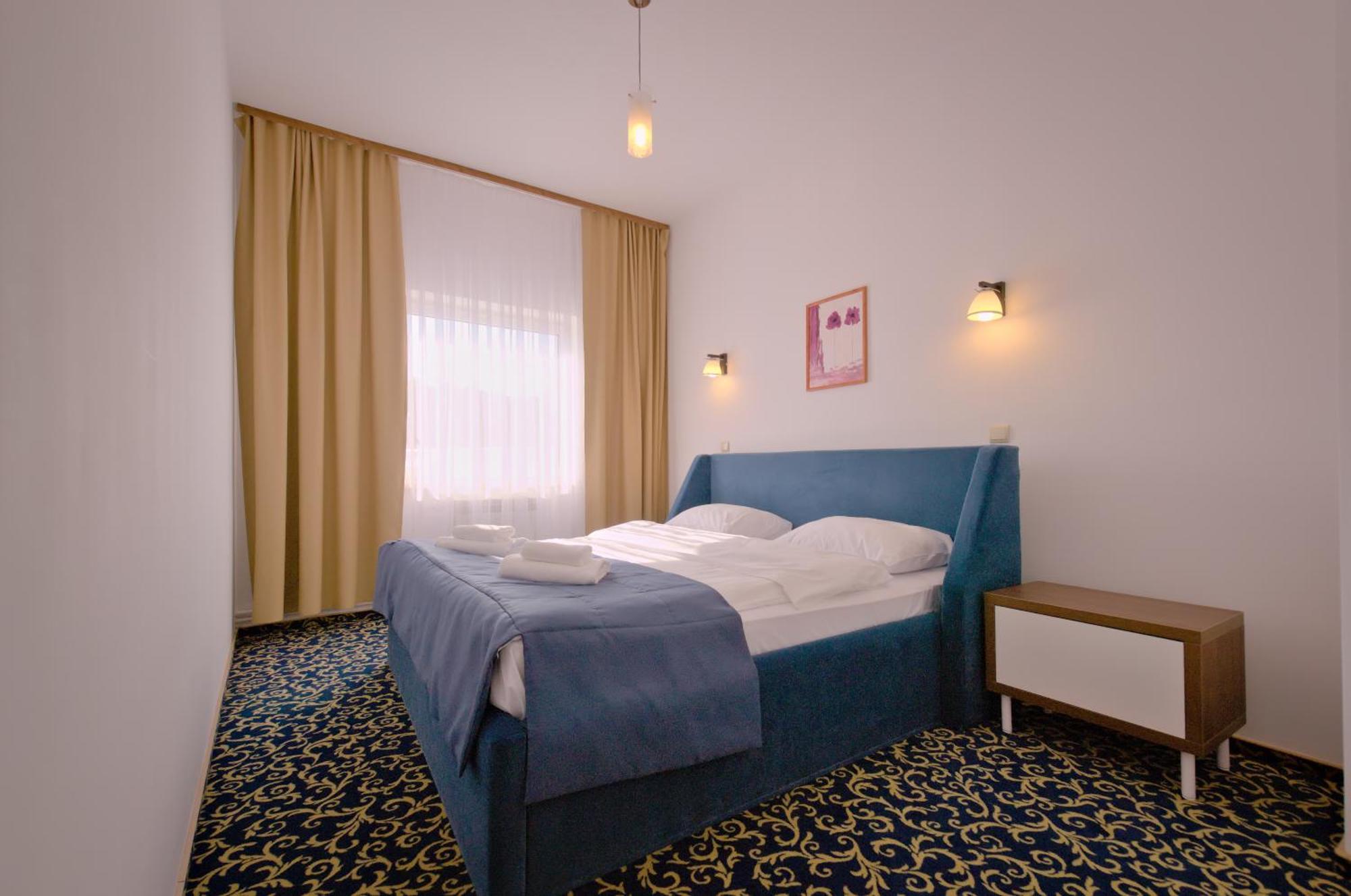 Hotel Sezam Machowa Exterior photo
